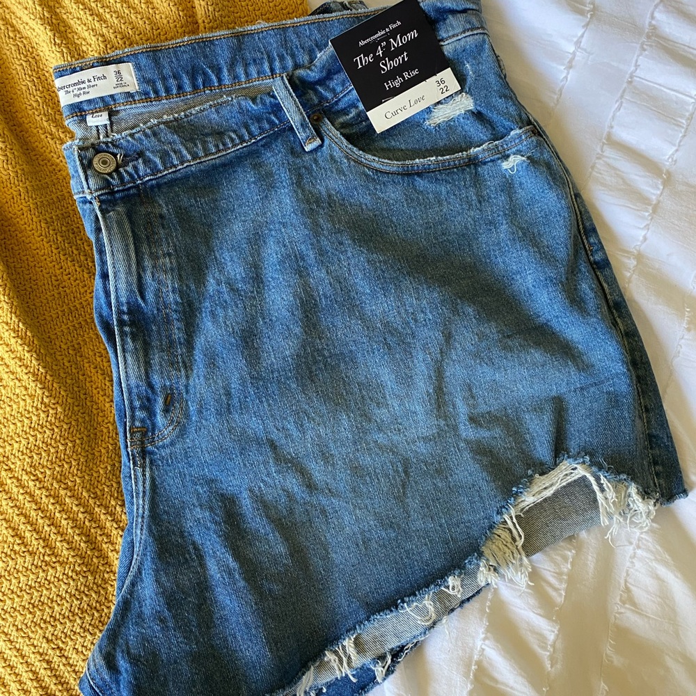 Abercrombie Jean shorts curve love